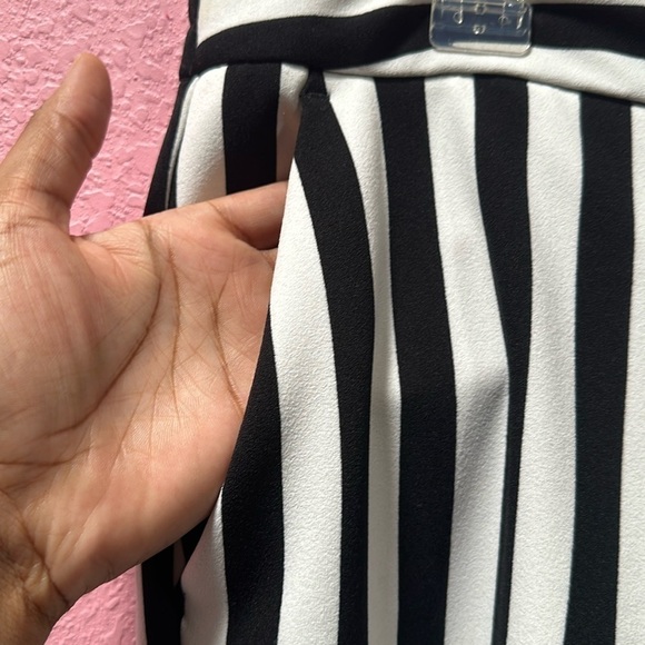 WORTHINGTON Women’s Black/White Stripped Wide Leg/Cropped Pants L - Picture 4 of 7
